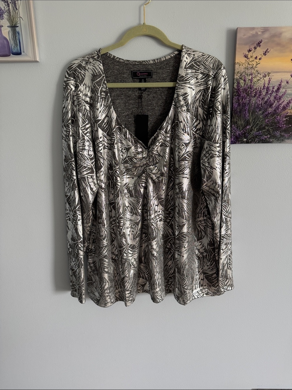 C Wonder 3X Charming Prints V-Neck Long-Sleeve Top - Black & White- Metallic